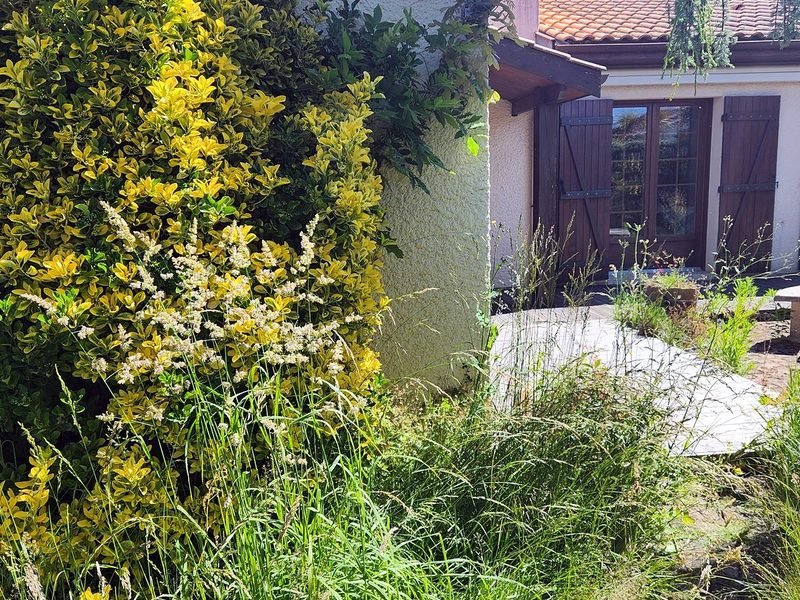 Extension de maison à Andernos-les-Bains : une nouvelle pièce ouverte sur le jardin